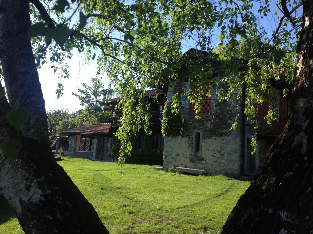 Appartement Il Ciliegio Selvatico à Verbania Extérieur photo