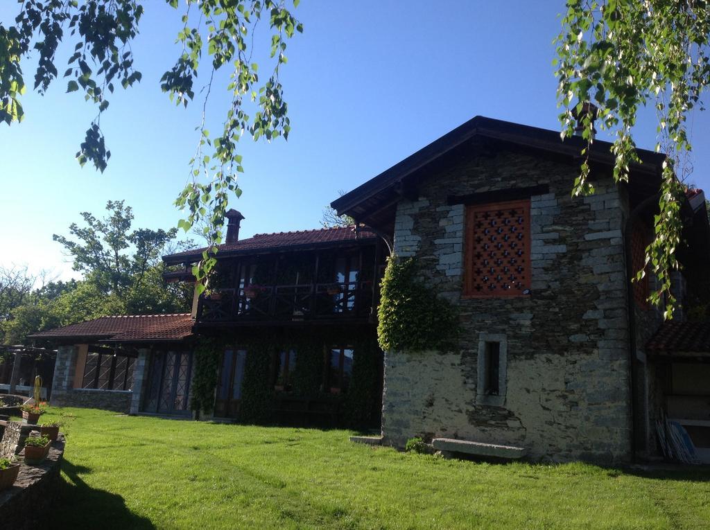 Appartement Il Ciliegio Selvatico à Verbania Extérieur photo