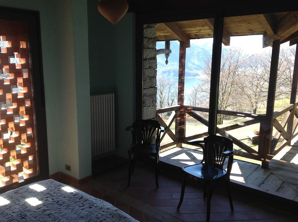 Appartement Il Ciliegio Selvatico à Verbania Chambre photo