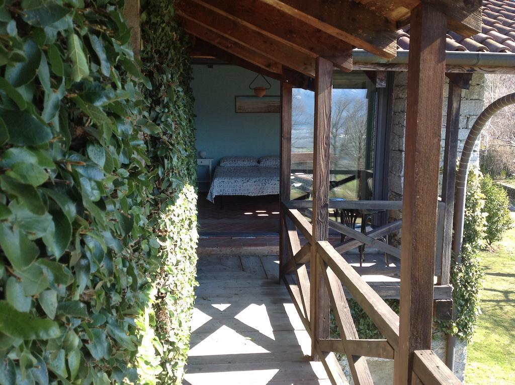 Appartement Il Ciliegio Selvatico à Verbania Chambre photo