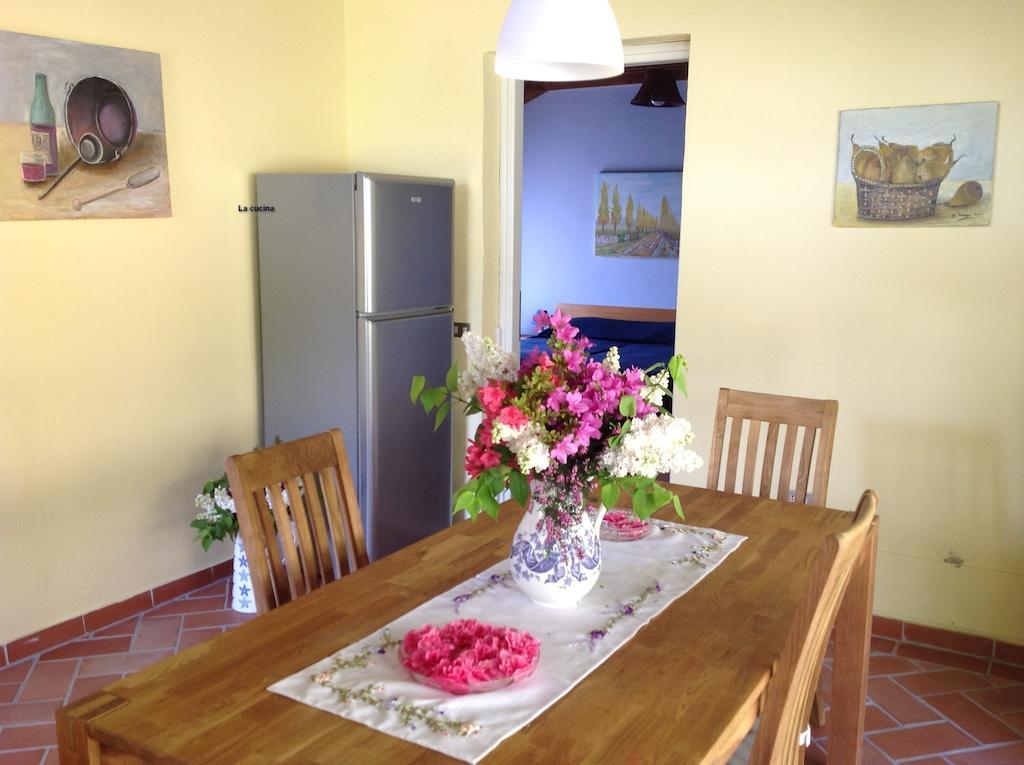 Appartement Il Ciliegio Selvatico à Verbania Chambre photo