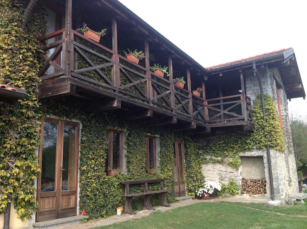 Appartement Il Ciliegio Selvatico à Verbania Extérieur photo